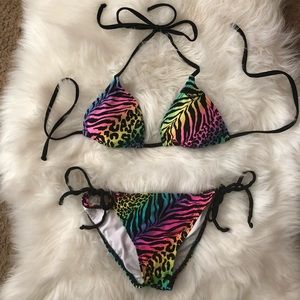 Roxy 🌈 Cheetah / Tiger Print, Triangle Top Bikini